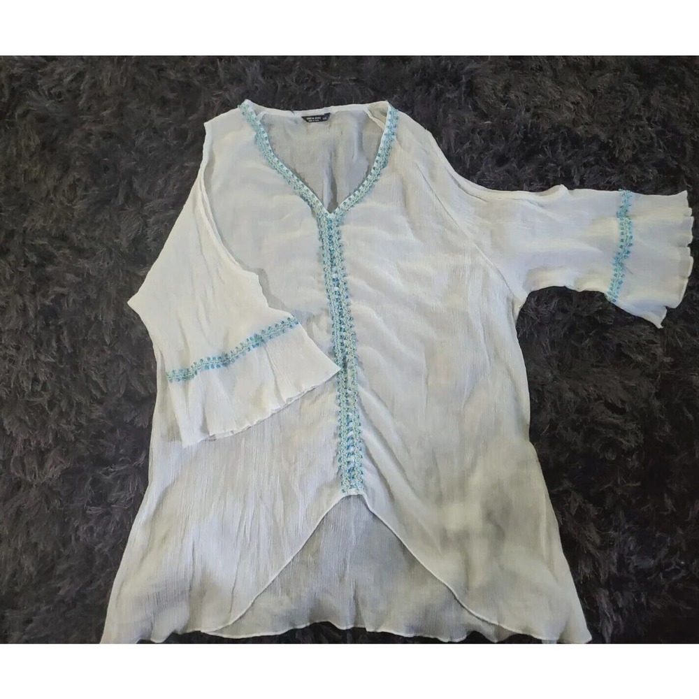 Shein Curve V-Neck 4X White Turquoise Gauzy Bell Sleeve Cold Shoulder Tunic Top